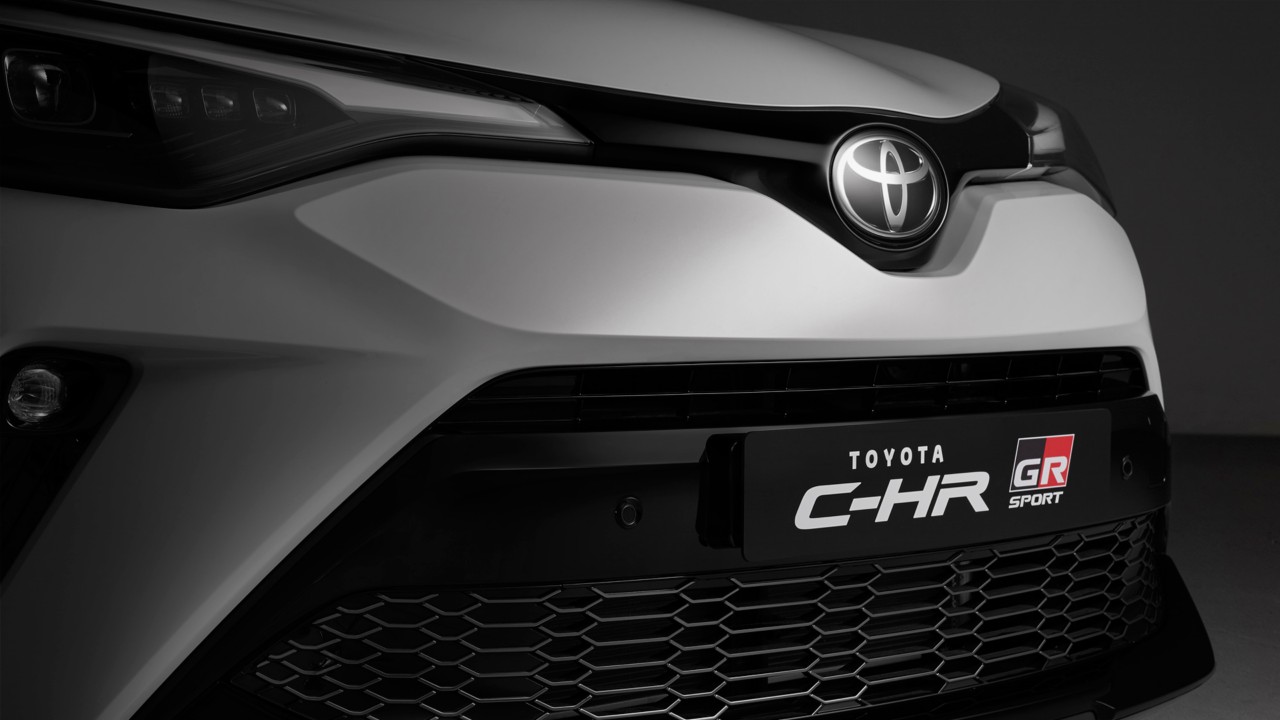 TOYOTA C-HR